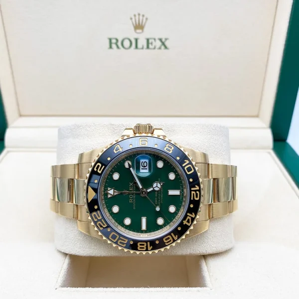 Rolex GMT-Master II 40mm 116718 Green Dial - Image 6