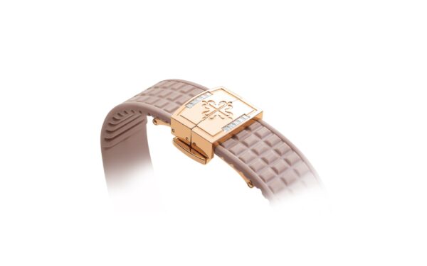 Patek Philippe Aquanaut Luce Haute Joaillerie, 18k Rose Gold with 313 diamonds ~7,9ct, 38,8mm, Ref# 5062/450R-001 - Image 7