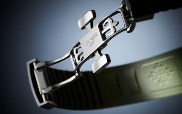 Patek Philippe Aquanaut Luce, Stainless Steel, 38,8mm, Ref# 5267/200A-011 - Image 14