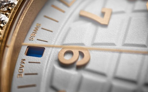 Patek Philippe Aquanaut Luce Travel Time, 18k Rose Gold, 38,8mm, Ref# 5269/200R-001 - Image 5