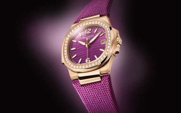 Patek Philippe Nautilus, Ref# 7010R-013 - Image 4
