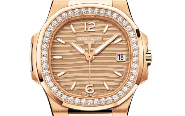 Patek Philippe Nautilus Quartz Diamond Ladies Watch, 18k Rose Gold, 32mm, Ref# 7010/1R-012 - Image 3