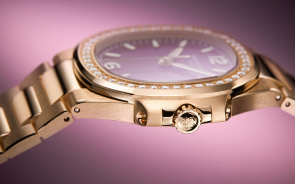 Patek Philippe Nautilus, Ref# 7010/1R-013 - Image 7