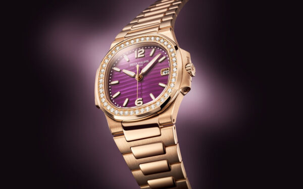Patek Philippe Nautilus, Ref# 7010/1R-013 - Image 4