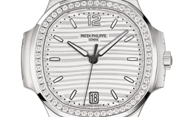 Patek Philippe Nautilus Ladies Automatic Watch, Stainless Steel and Diamonds, 35,2mm, Ref# 7118/1200A-010 - Image 3