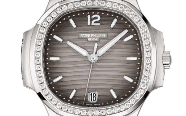Patek Philippe Nautilus Ladies Automatic Watch, Stainless Steel and Diamonds, 35,2mm, Ref# 71181/200A-011 - Image 3