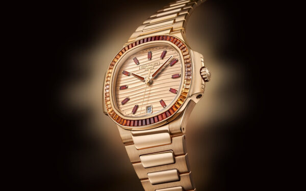 Patek Philippe Nautilus, Ref# 7118/1300R-001 - Image 4