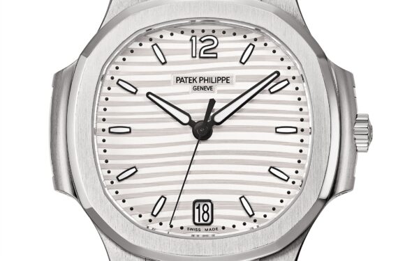 Patek Philippe Nautilus Ladies Automatic Watch, Stainless Steel, 35,2mm, Ref# 7118/1A-010 - Image 3