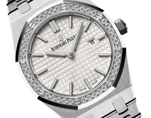 Audemars Piguet Royal Oak QUARTZ, Ref# 67651ST.ZZ.1261ST.01 - Image 2