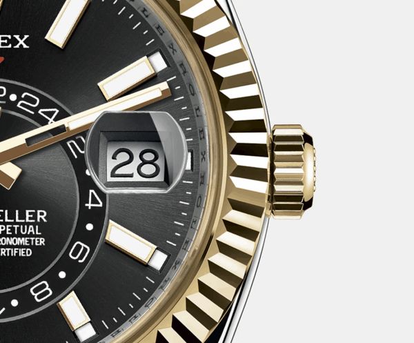 Rolex Sky-Dweller 42mm, Oystersteel and 18k Yellow Gold, Ref# 326933-0002 - Image 4