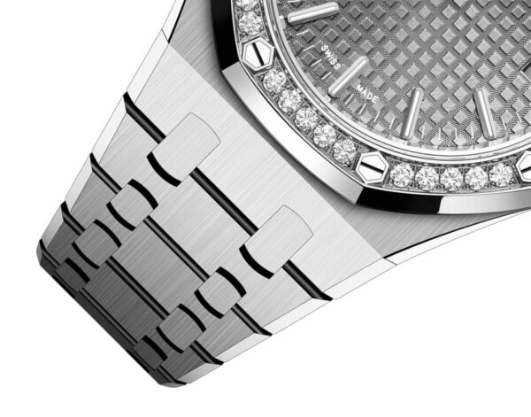 Audemars Piguet Royal Oak SELFWINDING “50TH ANNIVERSARY” Ref# 15551ST.ZZ.1356ST.03 - Image 4