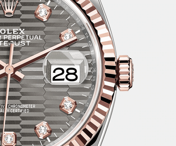 Rolex Datejust 36mm, Oystersteel and 18k Everose Gold, Ref# 126231-0041 - Image 4