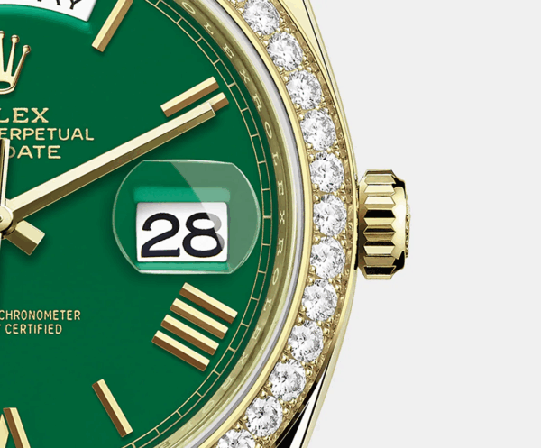 Rolex Day-Date, 40mm, 18k Yellow Gold and Diamonds, Ref# 228348rbr-0040 - Image 4