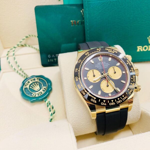 Rolex Cosmograph Daytona M116518LN-0047 Black/Rubber 40mm - Image 3