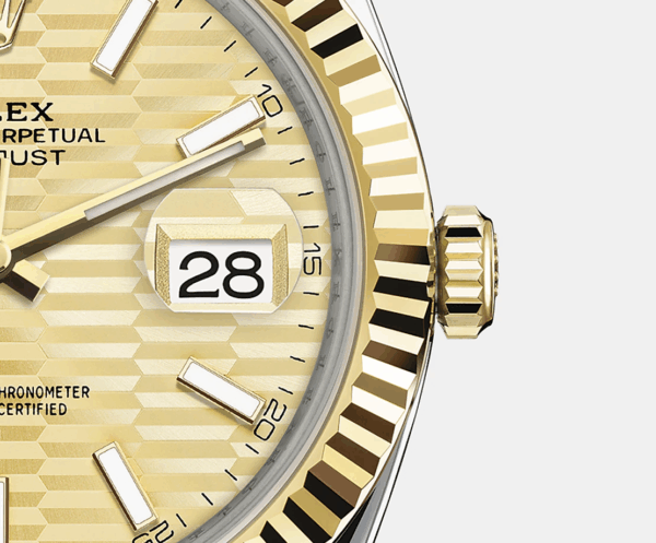 Rolex Datejust 41mm, Oystersteel and 18k Yellow Gold, Ref# 126333-0021 - Image 5