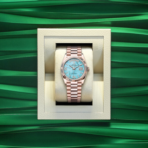 Rolex Day-Date 36, 18k Everose Gold with Diamond-set, 36mm, Ref# 128235-0064 - Image 4