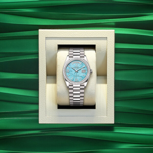Rolex Day-Date 36, 18k White Gold with Diamond-set , 36mm, Ref# 128349rbr-0031 - Image 5