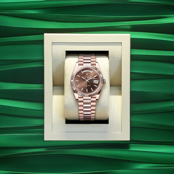 Rolex Day-Date 40, 18k Everose Gold, 40mm, Ref# 228235-0053 - Image 5