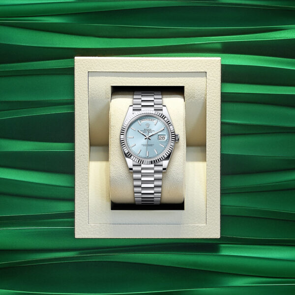 Rolex Day-Date 40, Platinum, 40mm, Ref# 228236-0018 - Image 5