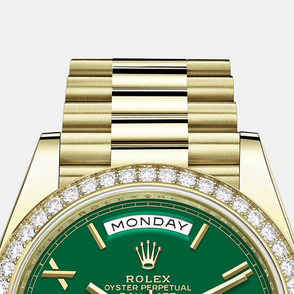 Rolex Day-Date, 40mm, 18k Yellow Gold and Diamonds, Ref# 228348rbr-0040 - Image 6