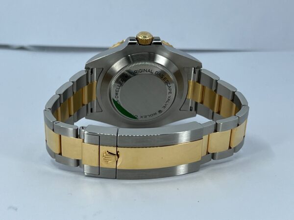 Rolex Sea-Dweller, Stainless Steel and 18k Yellow Gold, 43mm, Ref# 126603-0001 - Image 9